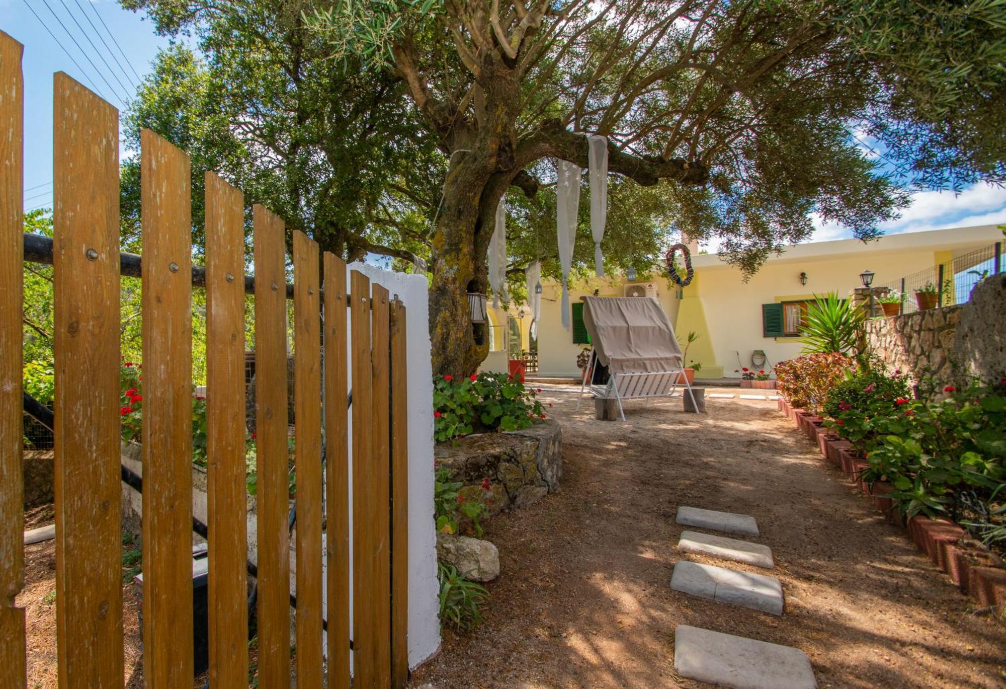 Maries  Leandros Private House Near Shipwreck Beach By "Elite" מראה חיצוני תמונה